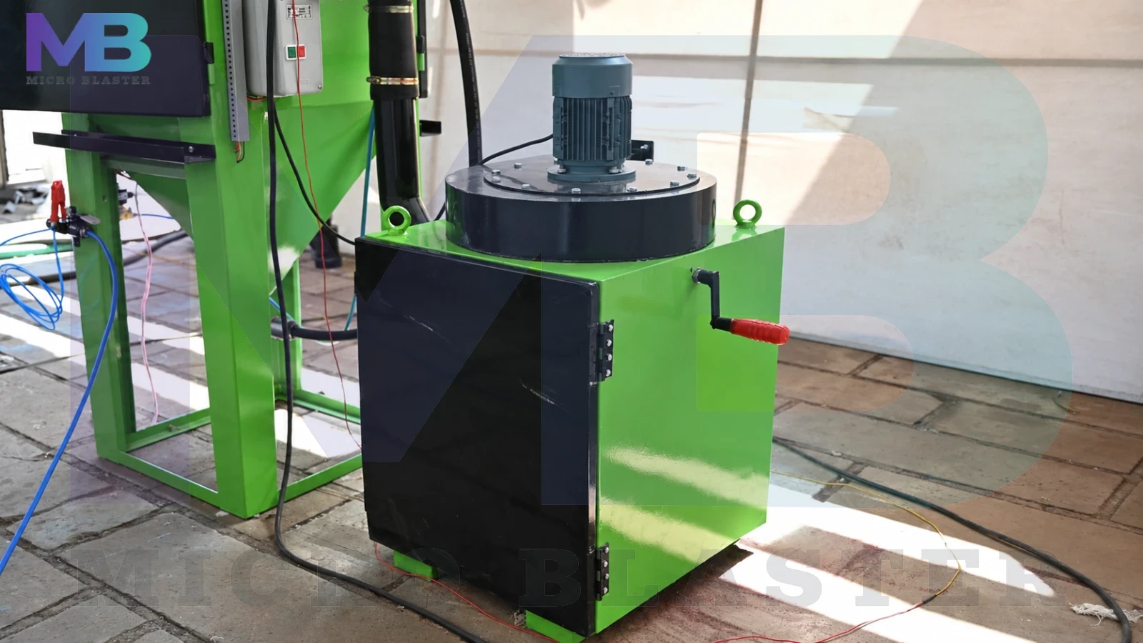 Shot Blasting Cabinets 2