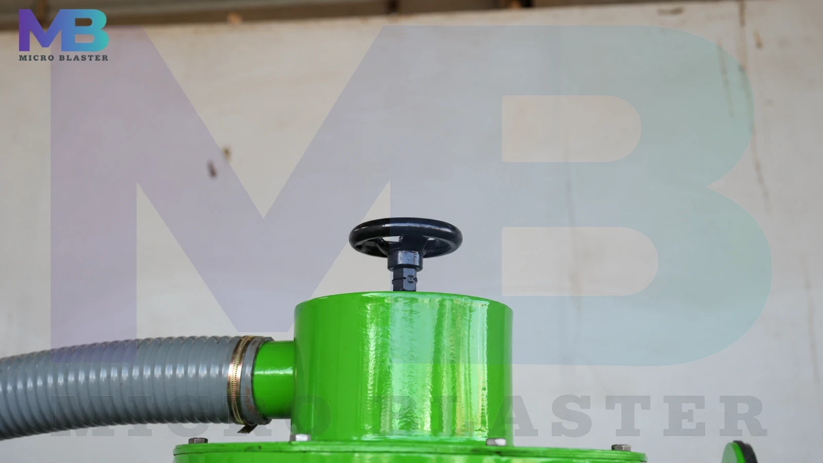 Vacuum Blasting Machine 3