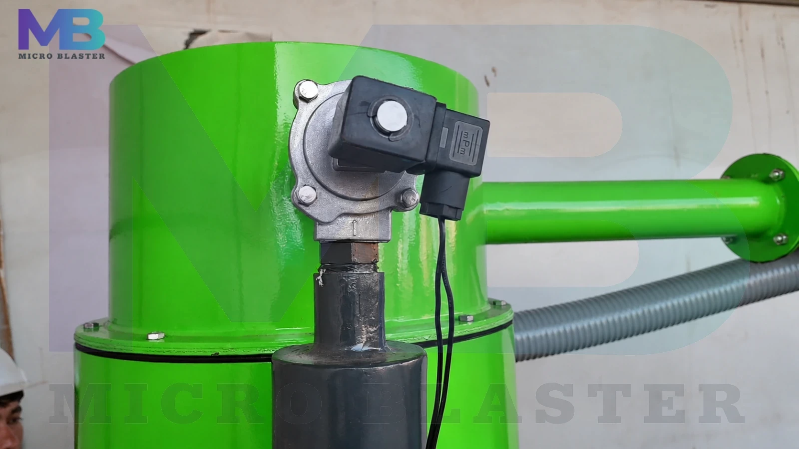 Vacuum Shot Blasting Machine 9